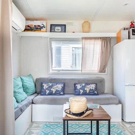 La Belle Perrochoise De Jen Camping Saint-Pierre-d'Oleron